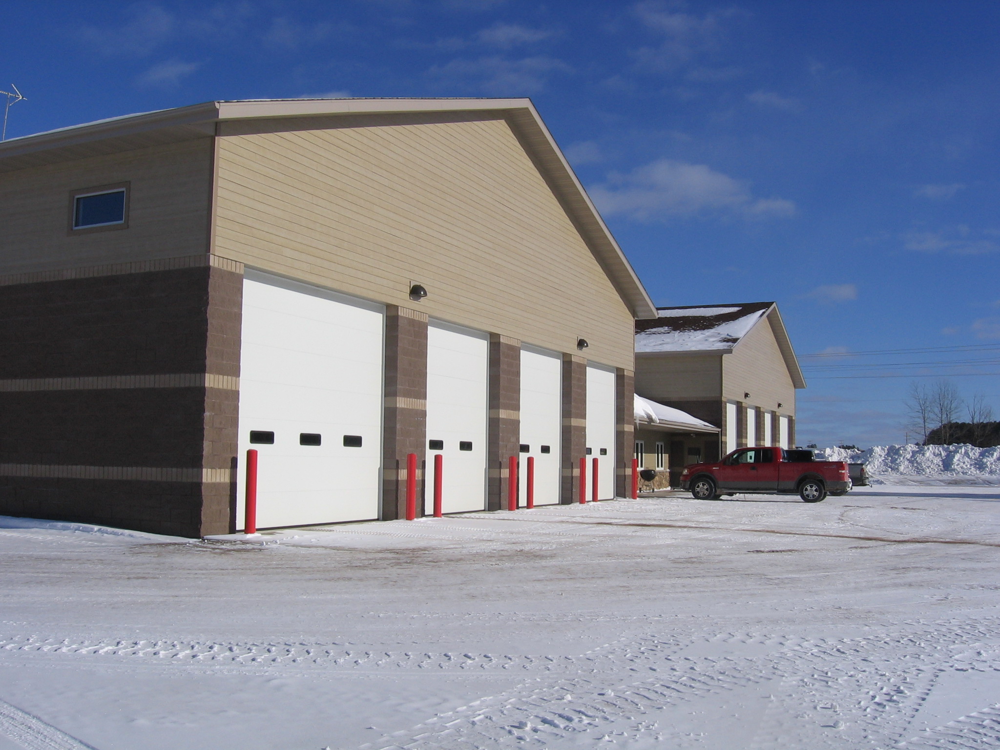 https://angeloluppinoinc.com/wp-content/uploads/2020/09/Woodruff-Fire-house.jpg